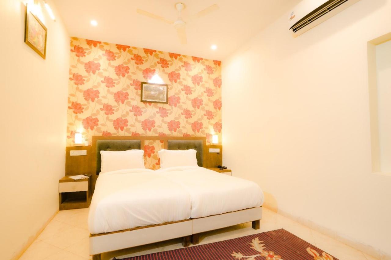 Royal Ocean Resort Jaipur Luaran gambar