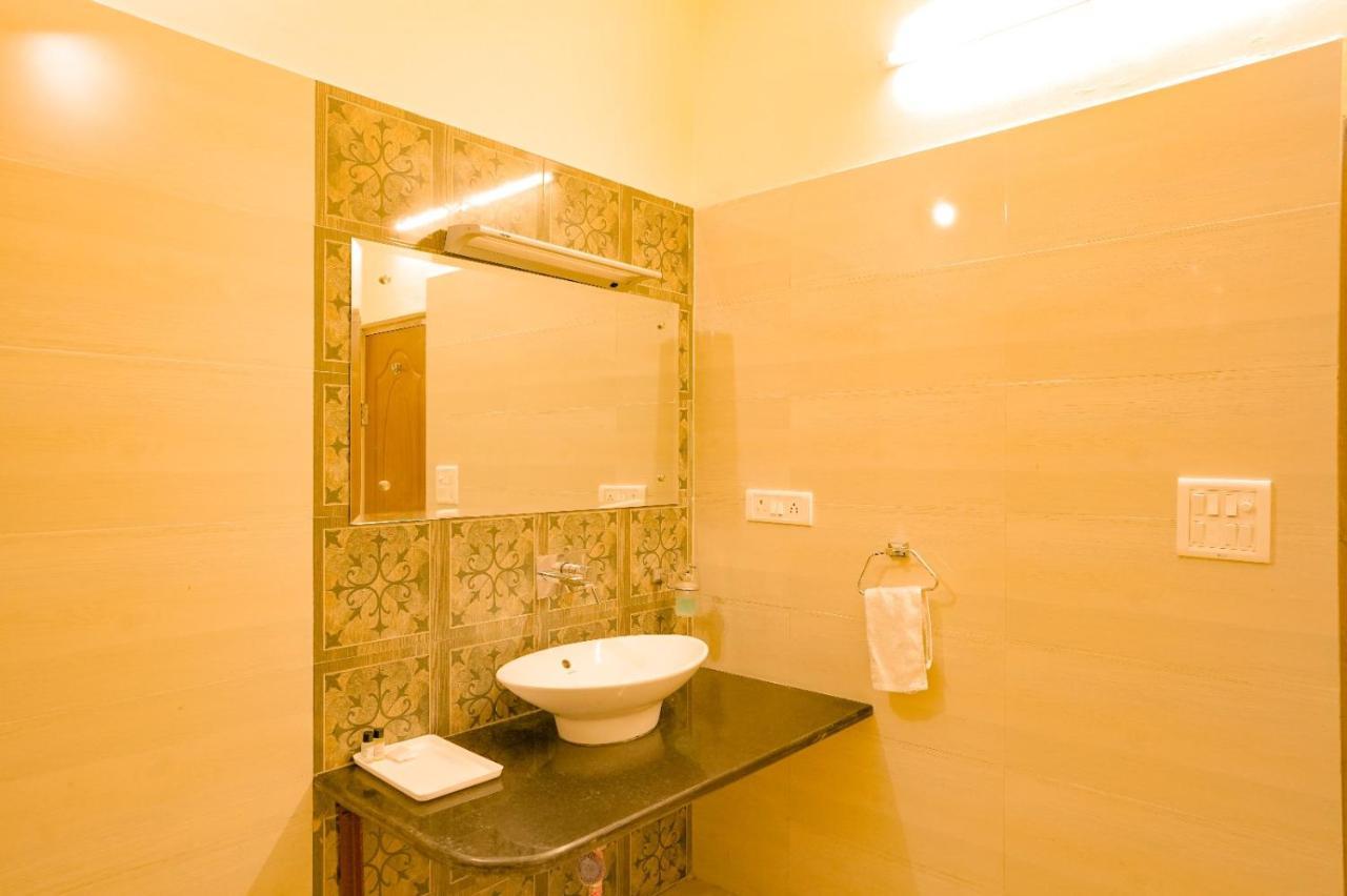 Royal Ocean Resort Jaipur Luaran gambar