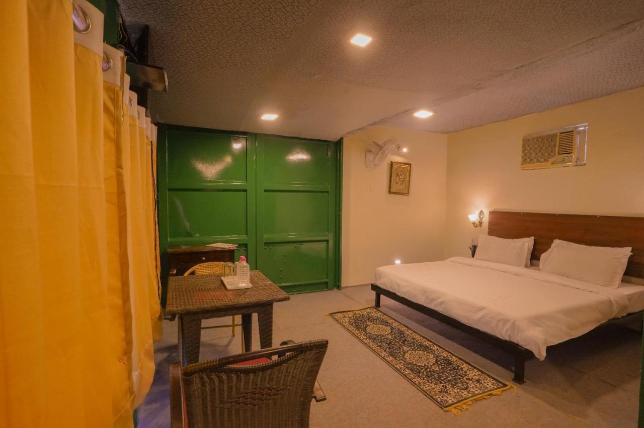 Royal Ocean Resort Jaipur Luaran gambar